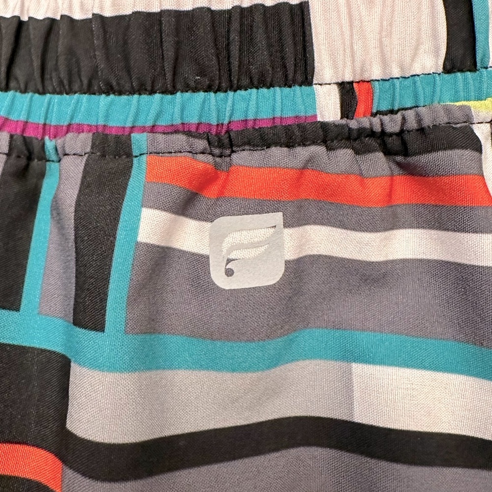 Fabletics Adrian Shorts - Picture 9 of 10